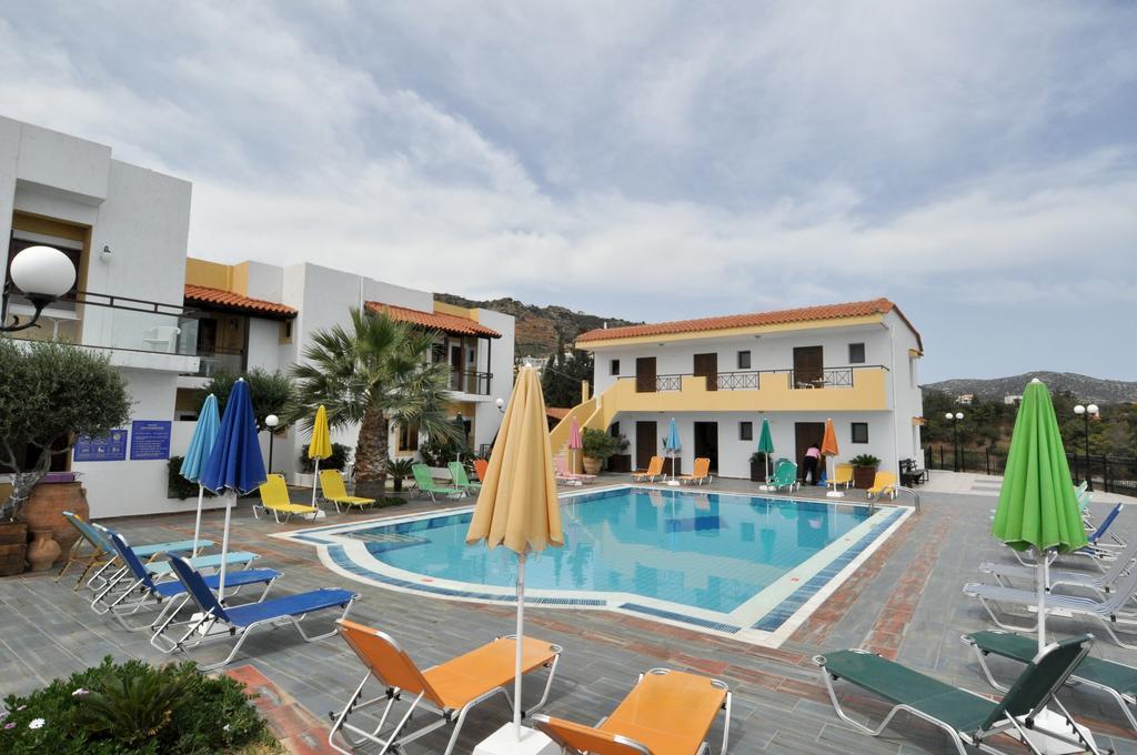 Pennystella Apartments Agia Pelagia  Exterior foto